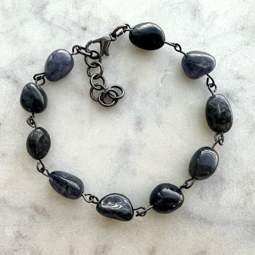 Handmade Tanzanite Gunmetal Crystal Bracelet